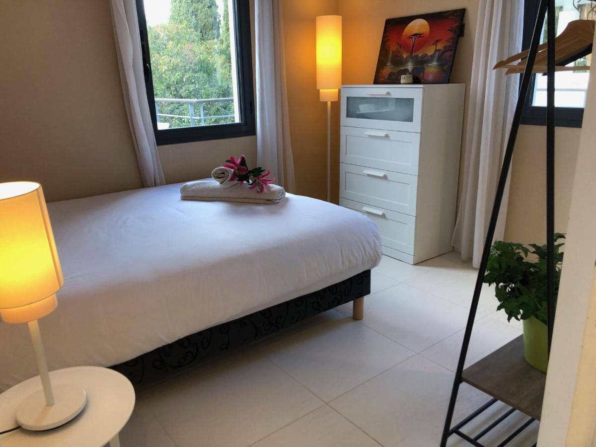 Montfleury: Dual Terrace Retreat Near Croisette Apartment *