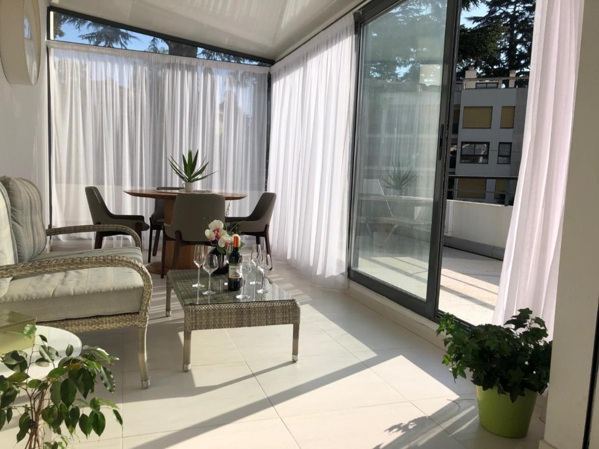 Montfleury: Dual Terrace Retreat Near Croisette Apartment Cannes