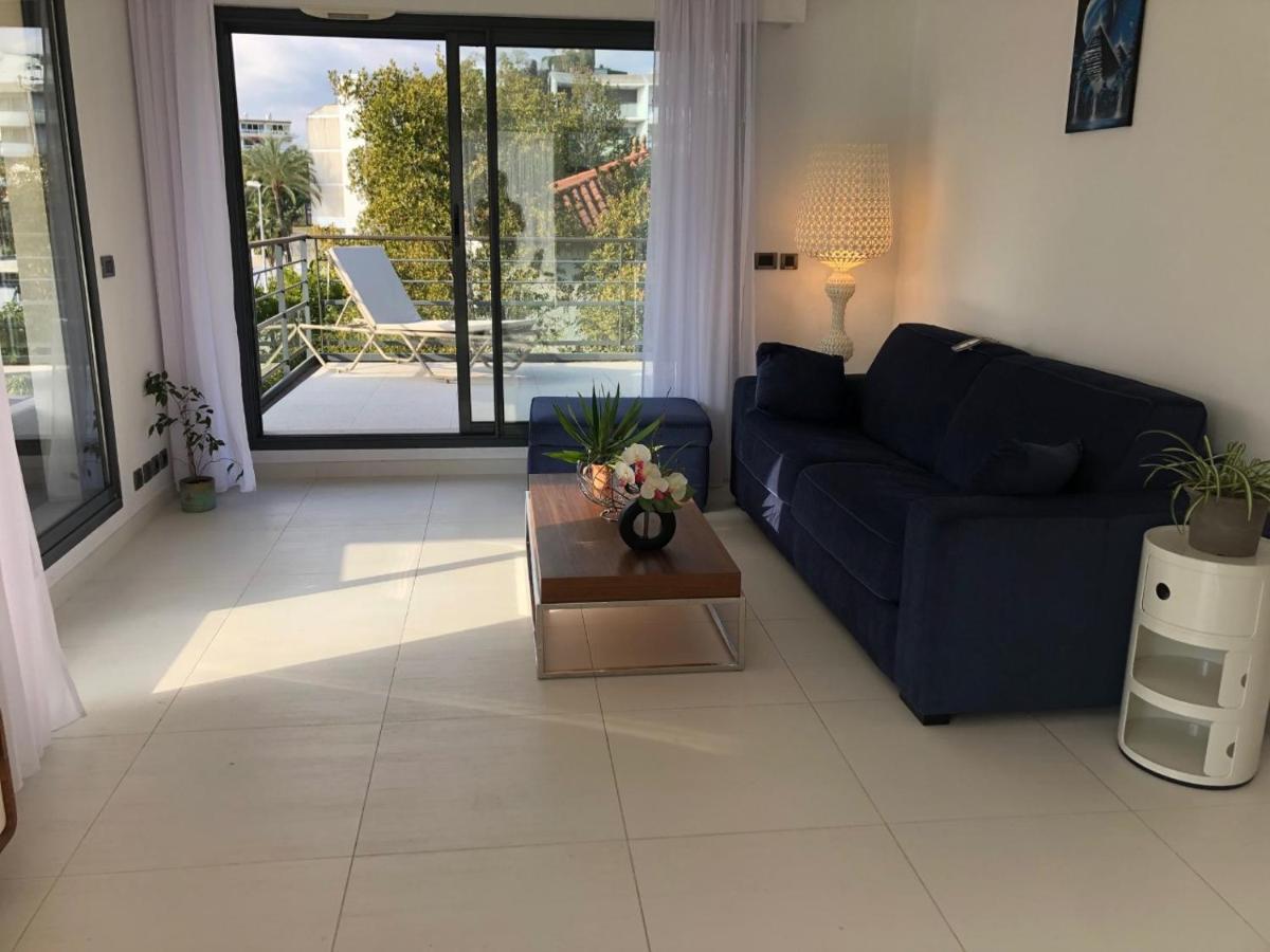 Apartment Montfleury: Dual Terrace Retreat Near Croisette Cannes