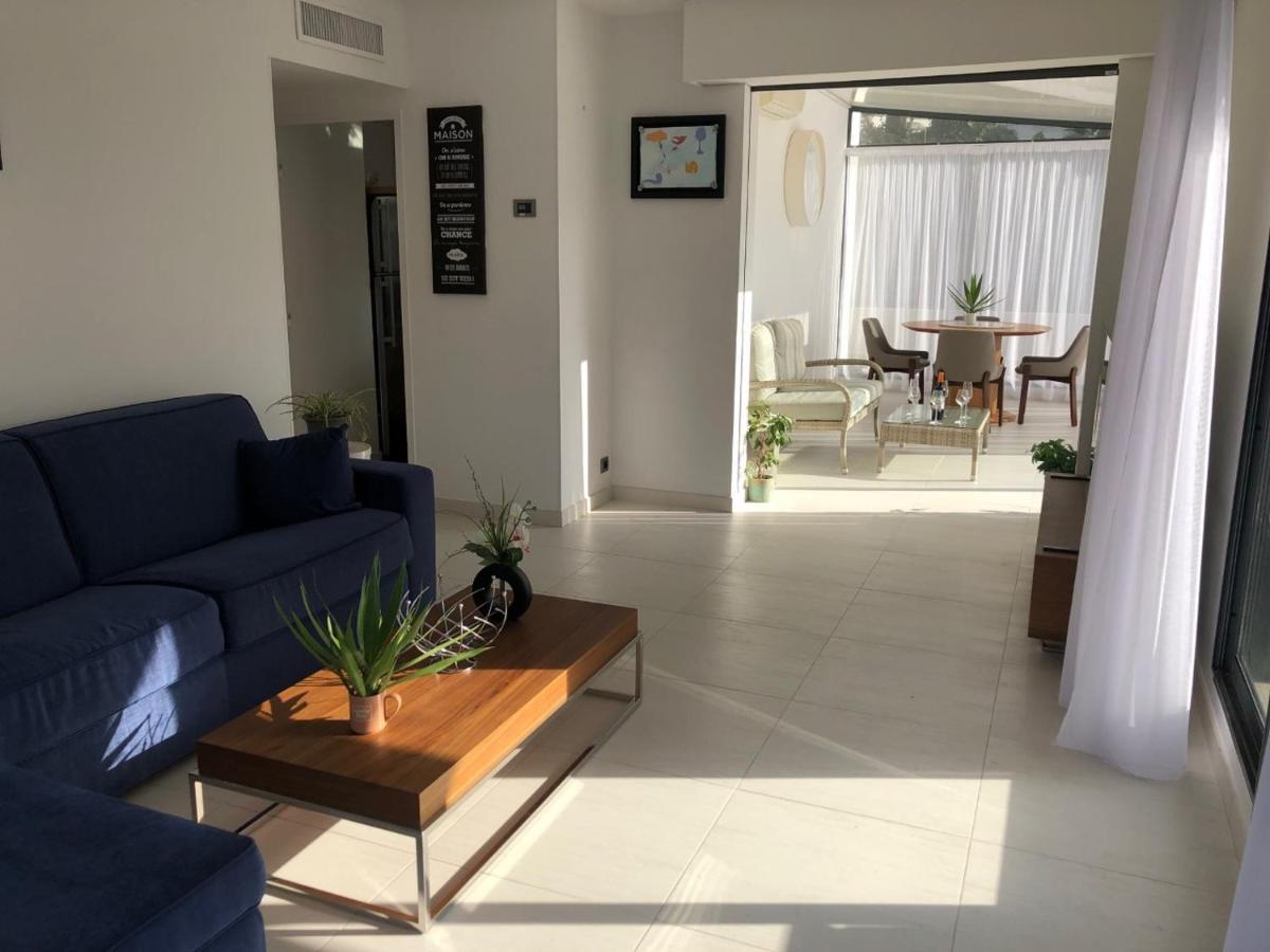Montfleury: Dual Terrace Retreat Near Croisette Apartment
