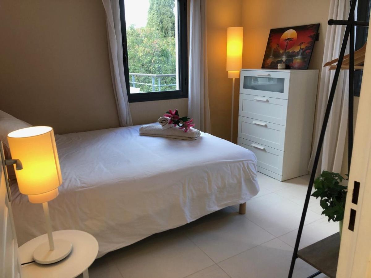 Montfleury: Dual Terrace Retreat Near Croisette Apartment *
